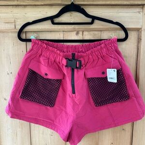 Stylish Pink Women's Cargo Shorts with Belt